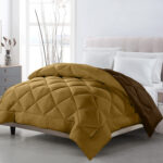 Dripcasa Haven Reversible Comforter (golden, brown)