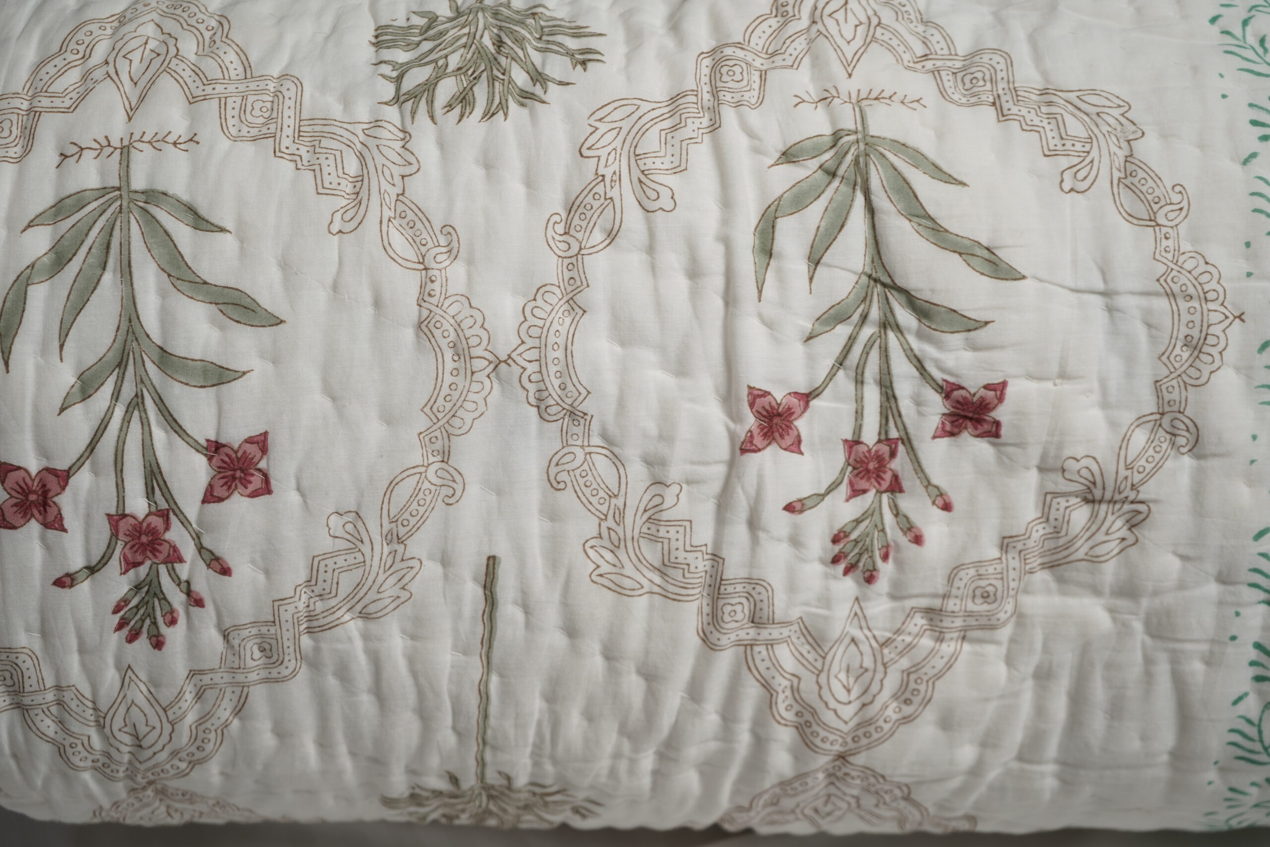 ORGANIC MULMUL HANDBLOCK COTTON QUILT - Image 3